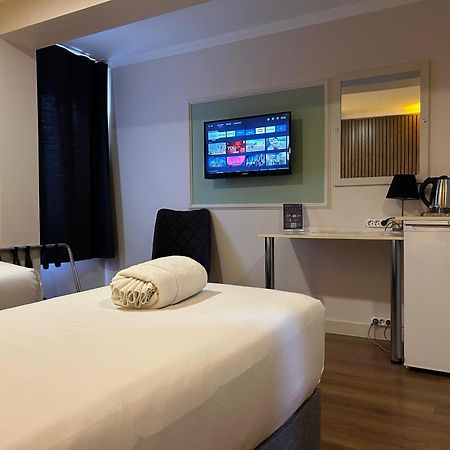 Naila Hotel Istanbul Exterior photo